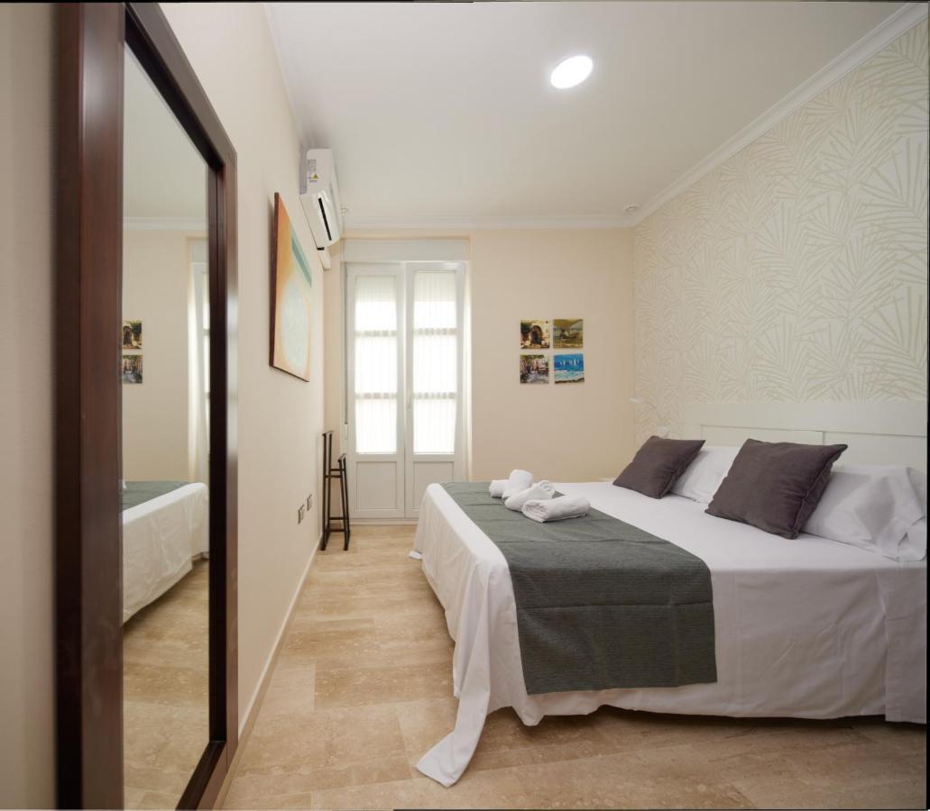 Apartamento Tavira Little Apartments Καντίζ Εξωτερικό φωτογραφία